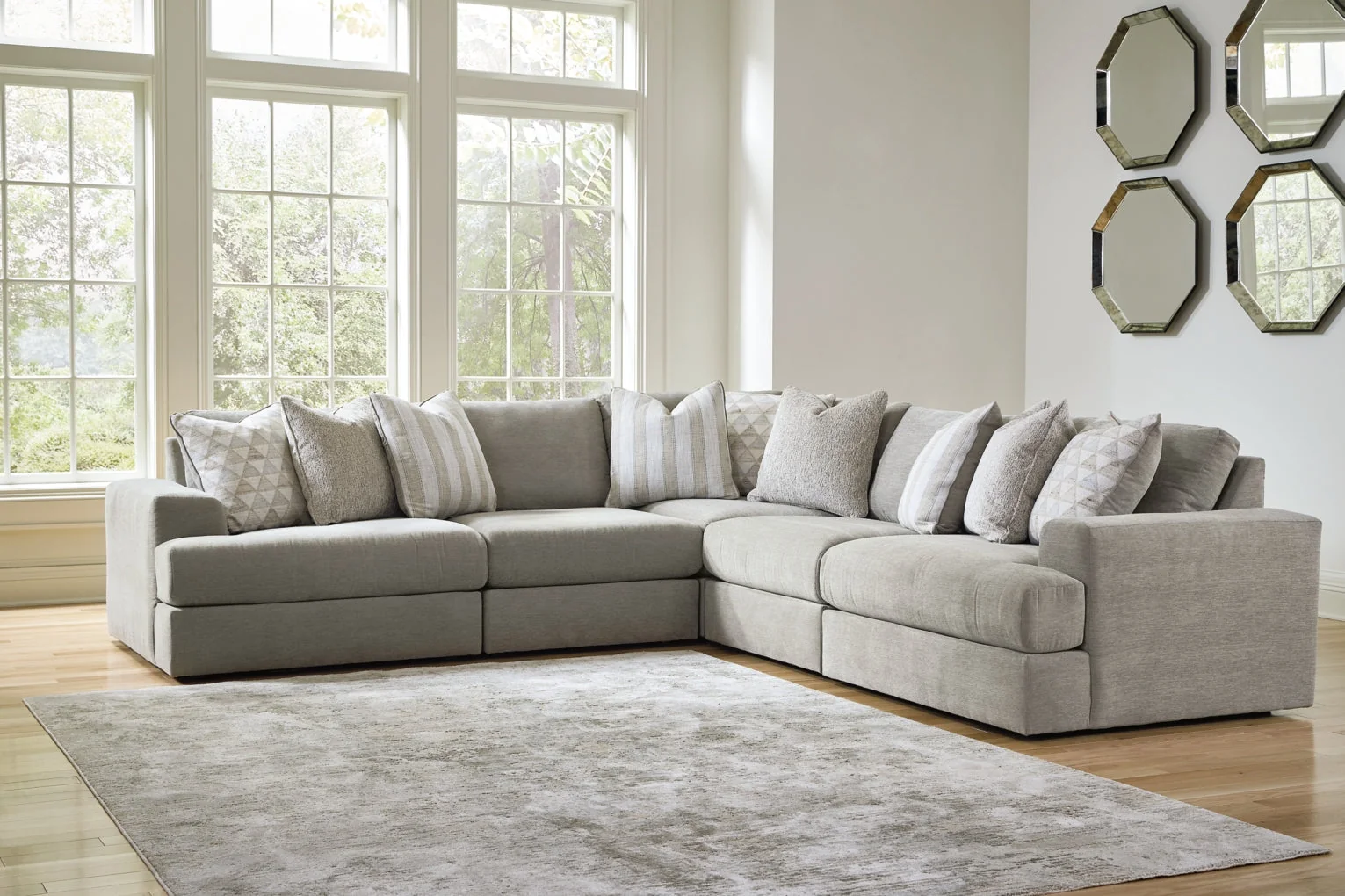 Avaliyah 5-Piece Sectional - Image 2