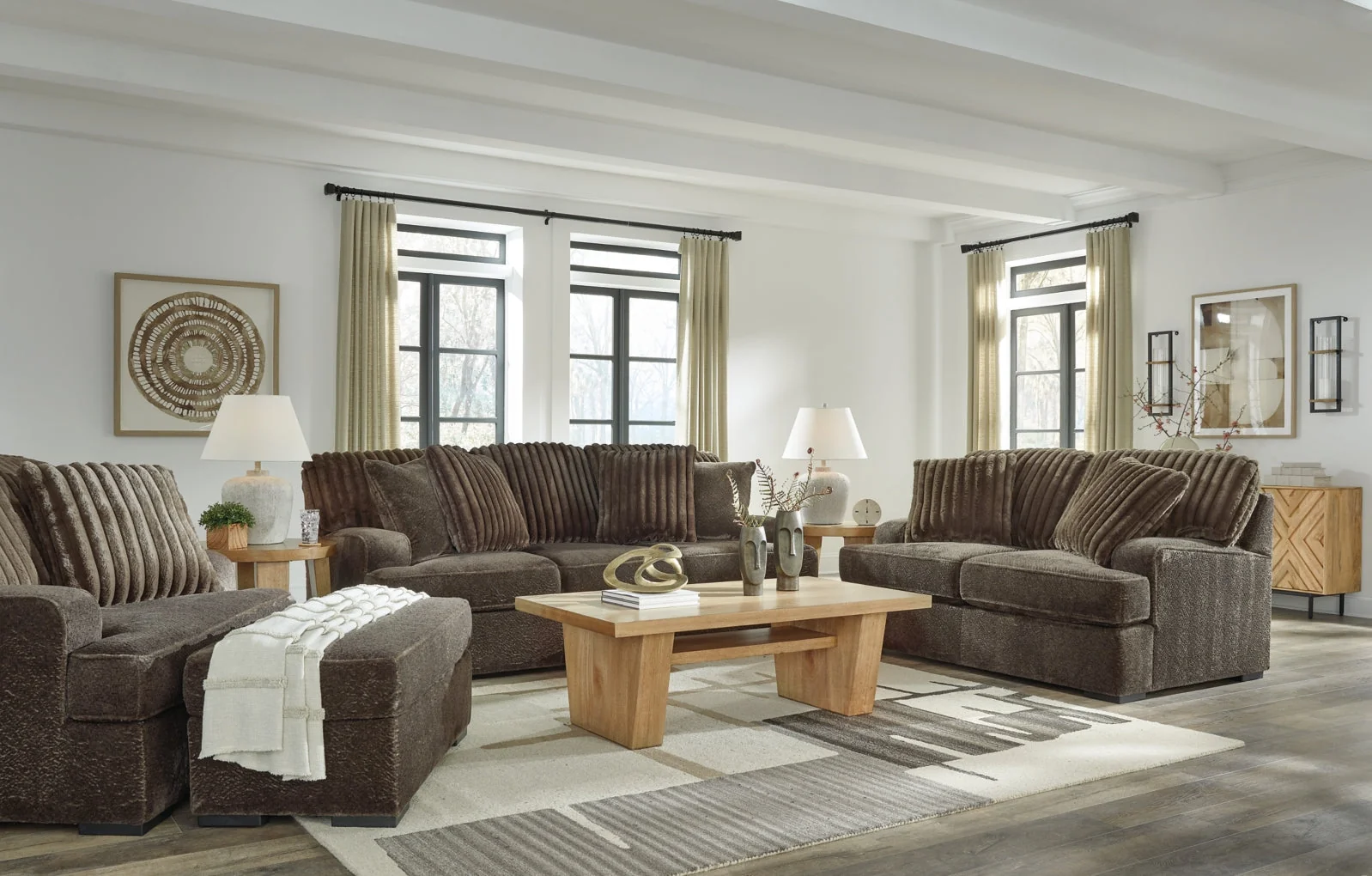 Aylesworth Living Room Set - Image 2