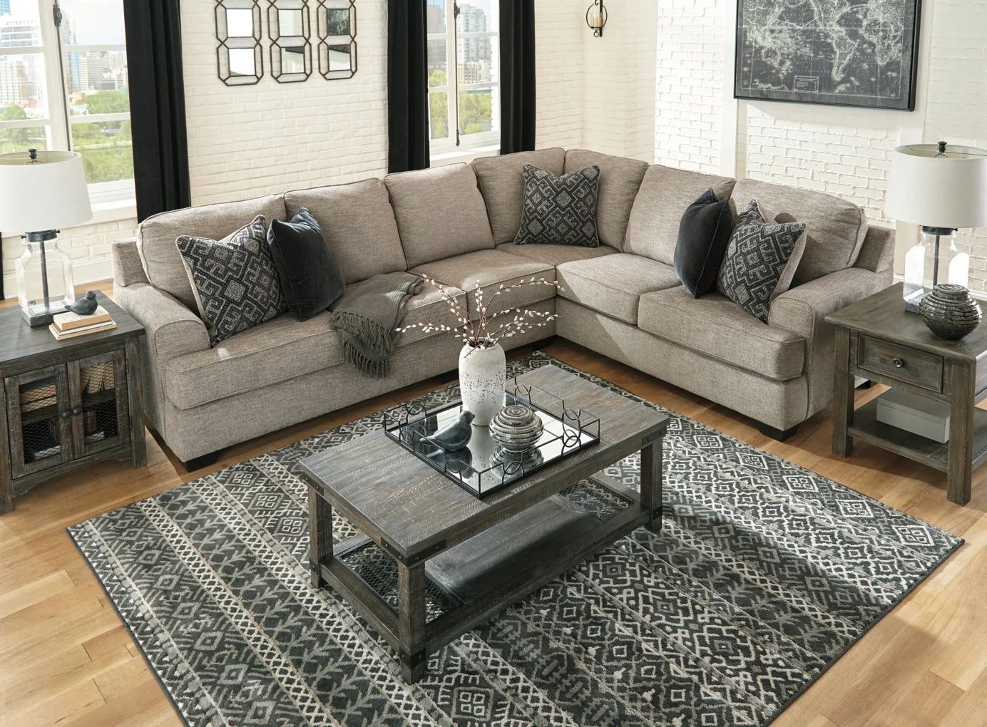 Bovarian 3-Piece Sectional - Image 9