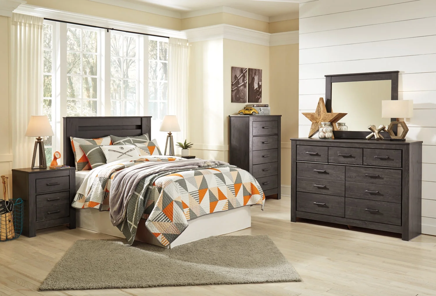 Brinxton Seven Drawer Dresser - Image 6