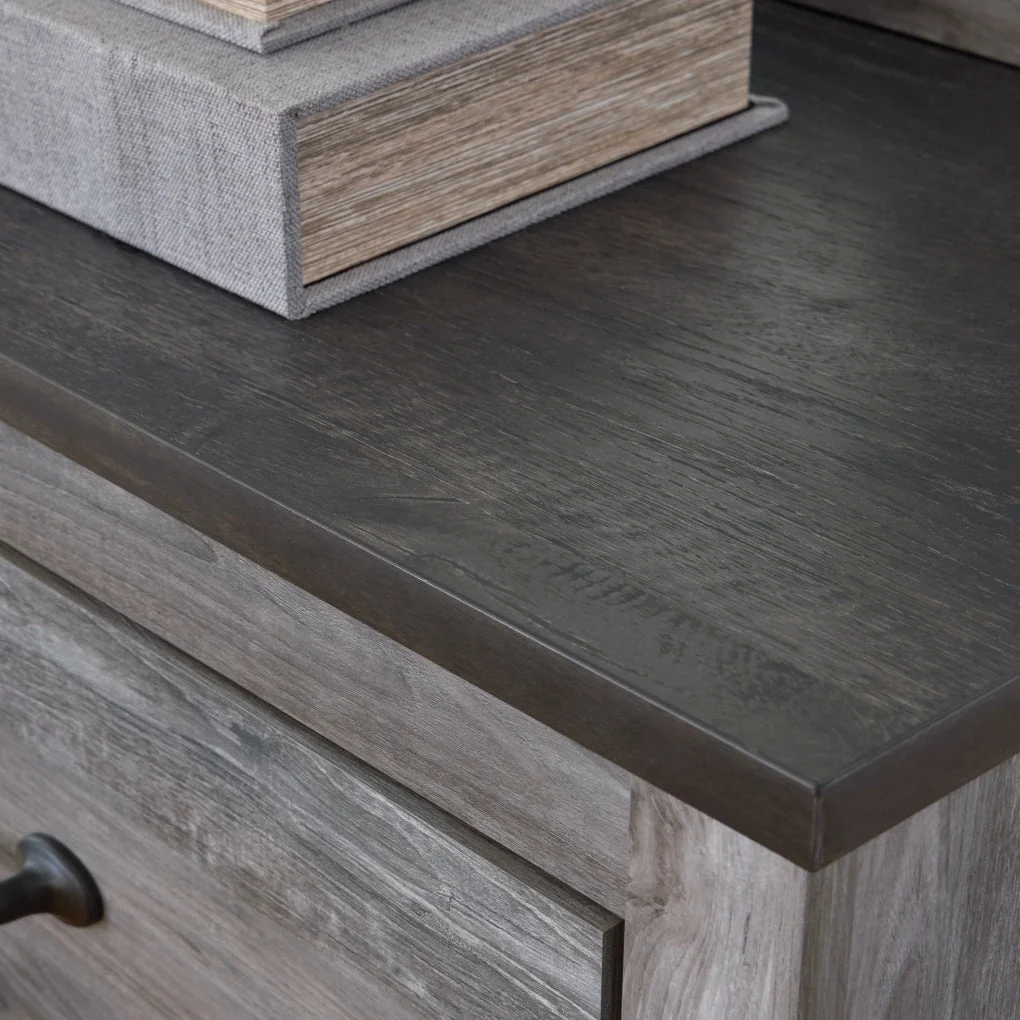 Bronyan Six Drawer Dresser - Image 6