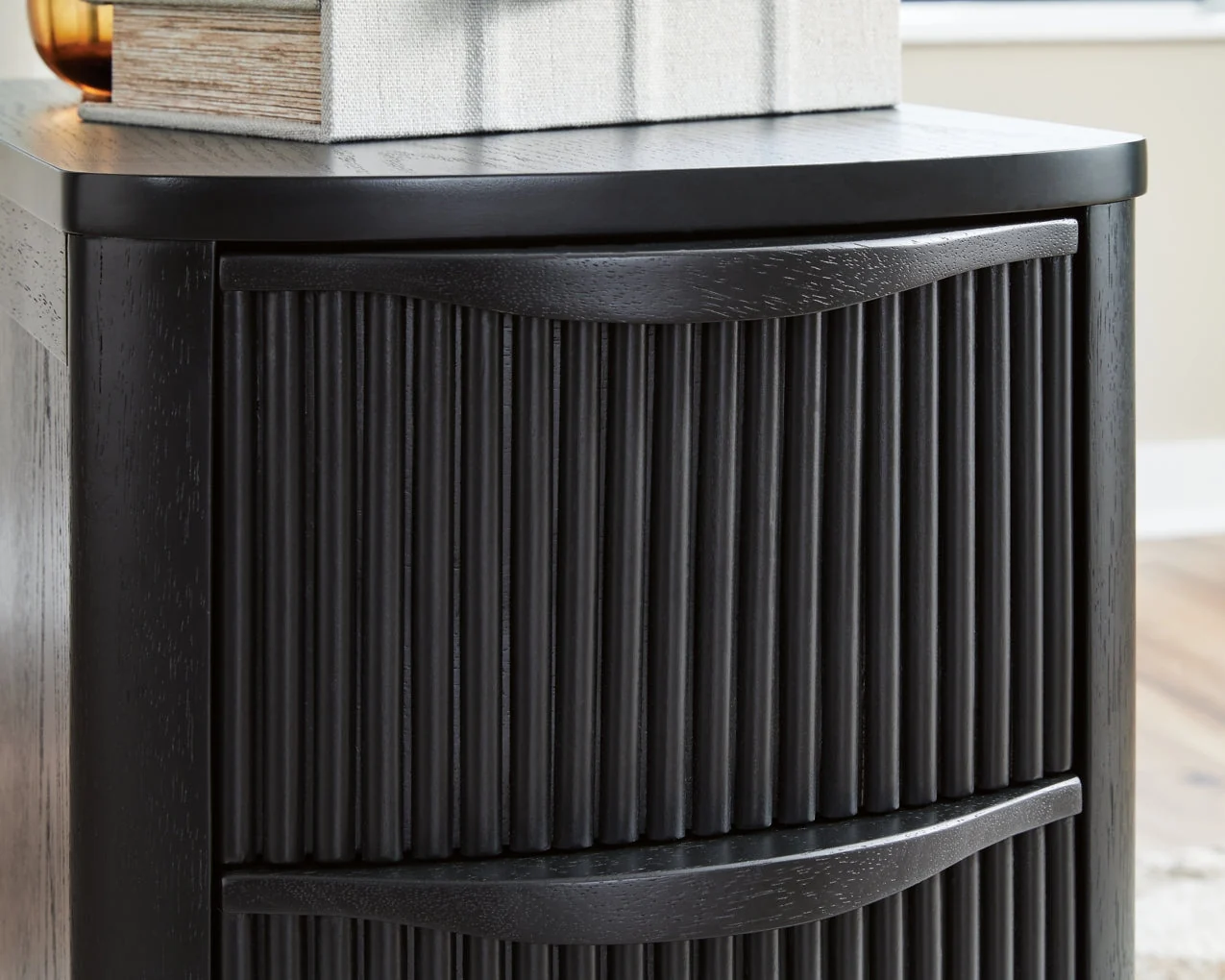 Camdill End Table - Image 25