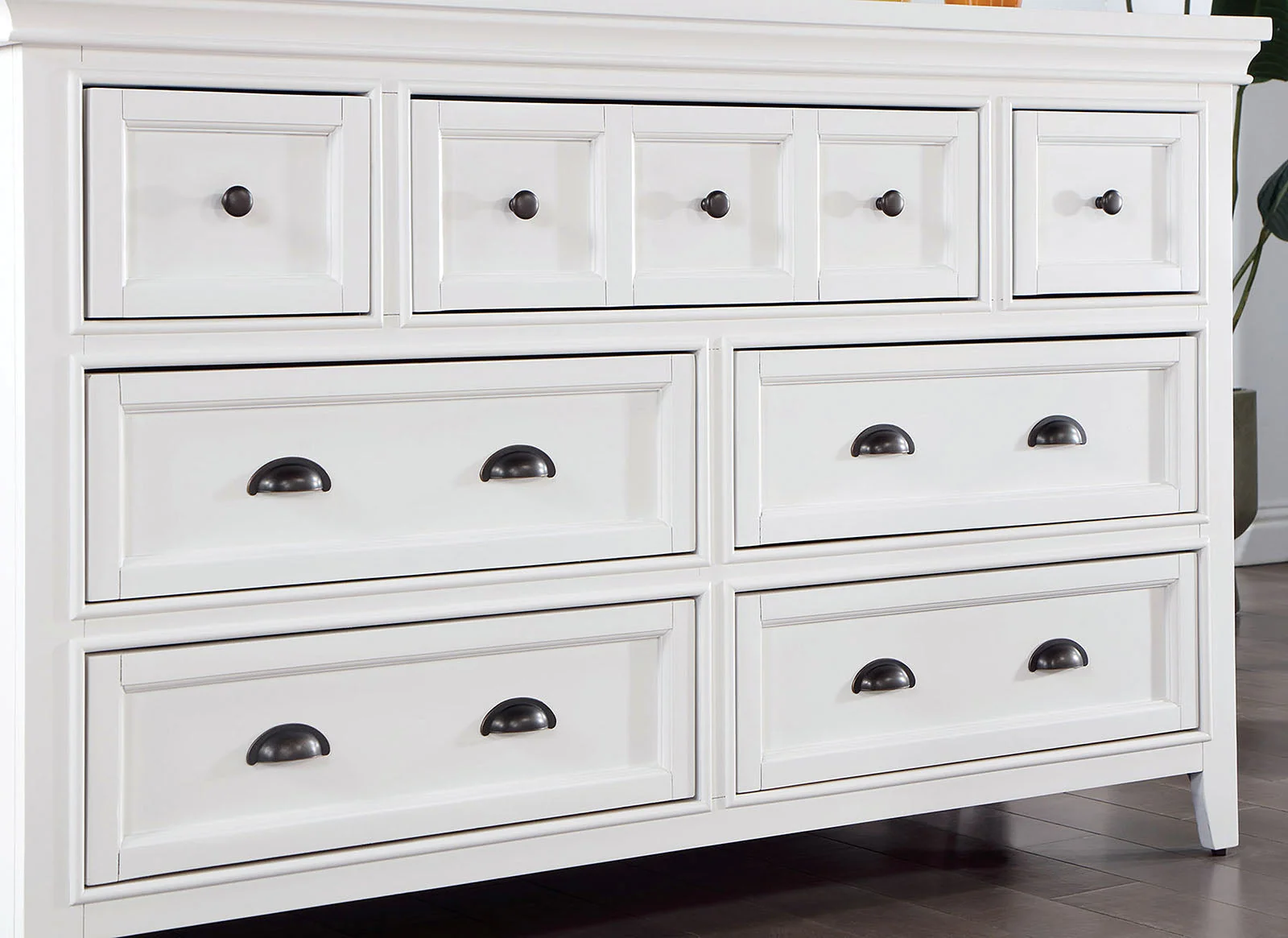 Castile White 4 Pc. Queen Bedroom Set - Image 4