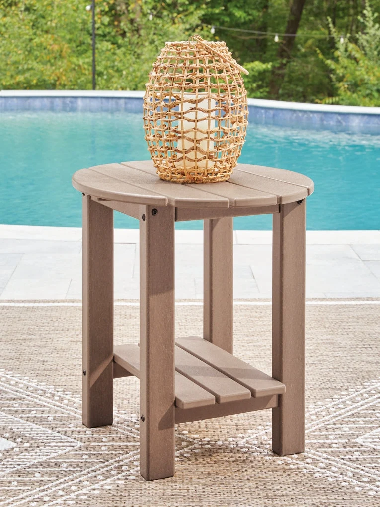 Cliffs Beach Oval Table - Image 4