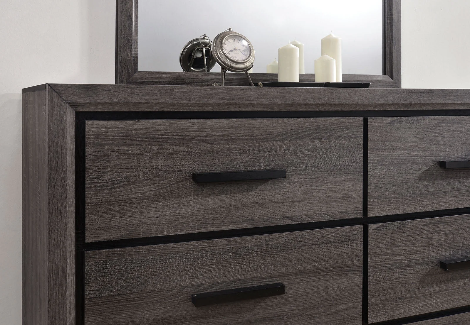 Conwy Gray 4 Pc. Queen Bedroom Set - Image 6