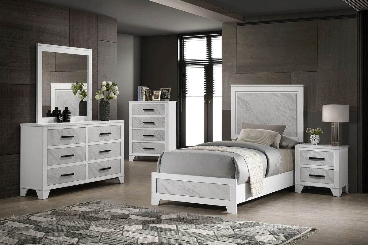 Darlene White Full Bed - Image 2