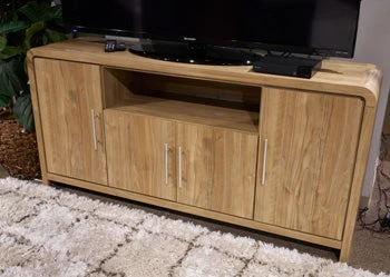 Dovander TV Stand - Image 2
