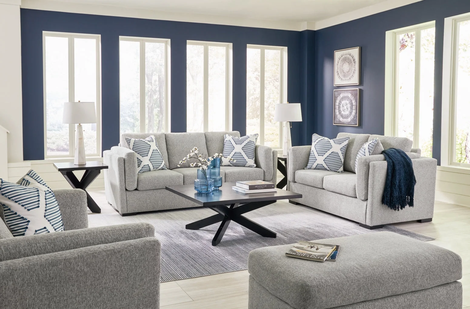 Evansley Living Room Set - Image 4