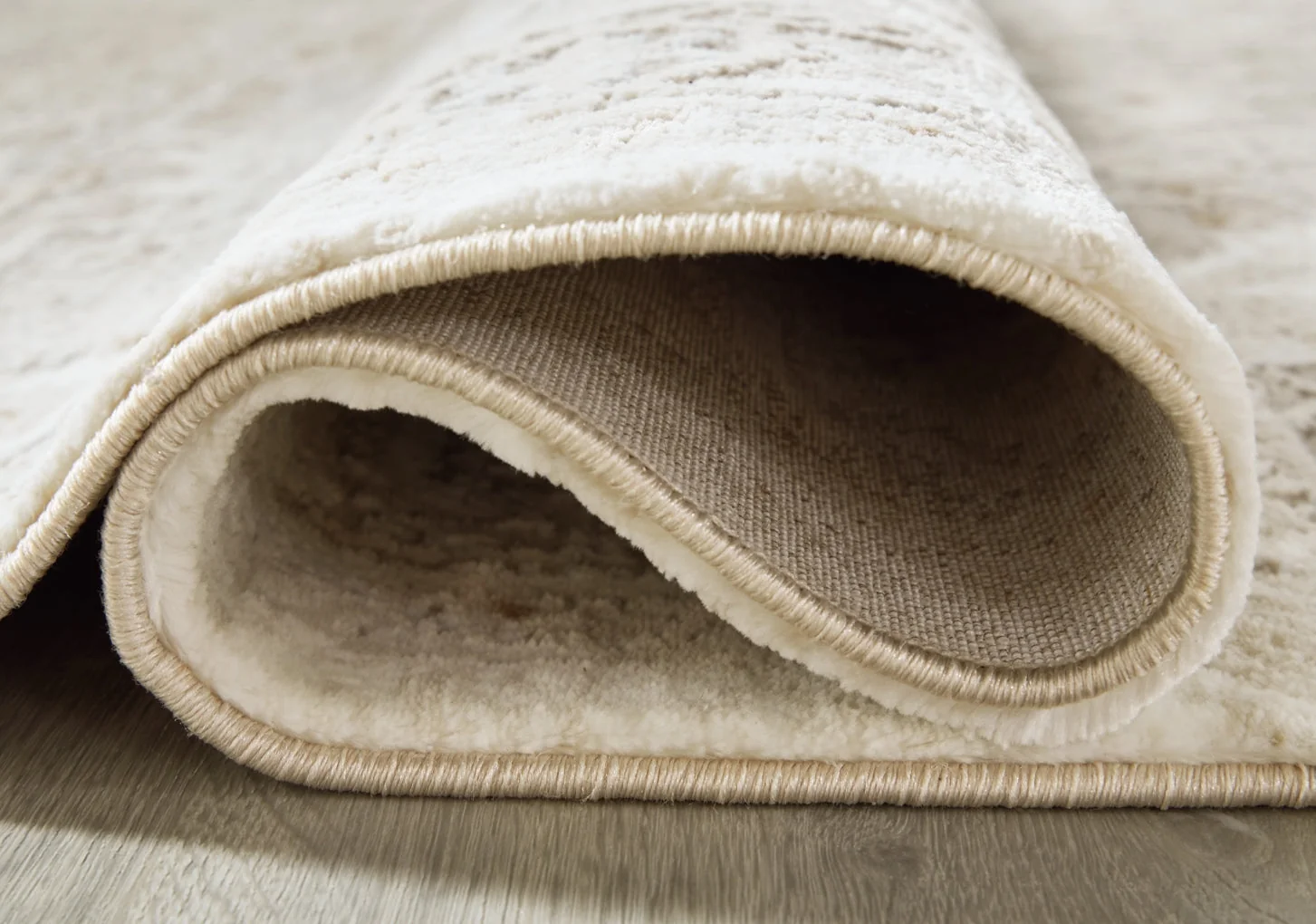 Gatwell Rug - Image 4