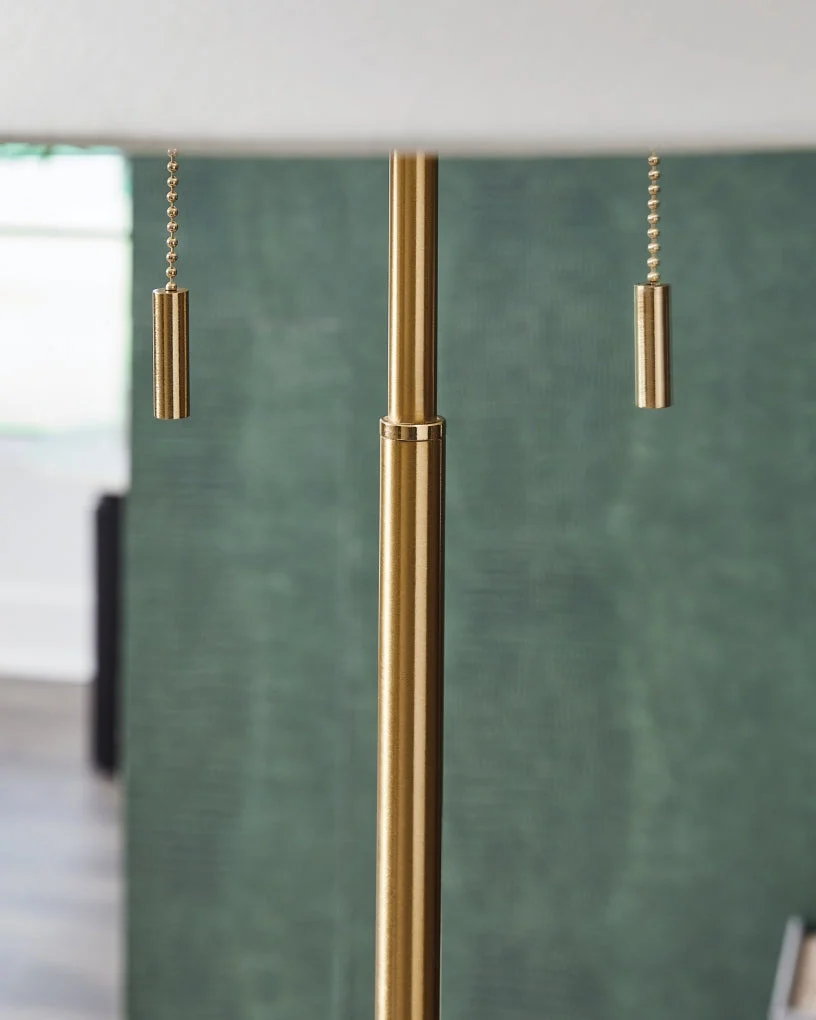 Haigwood Metal Floor Lamp - Image 3
