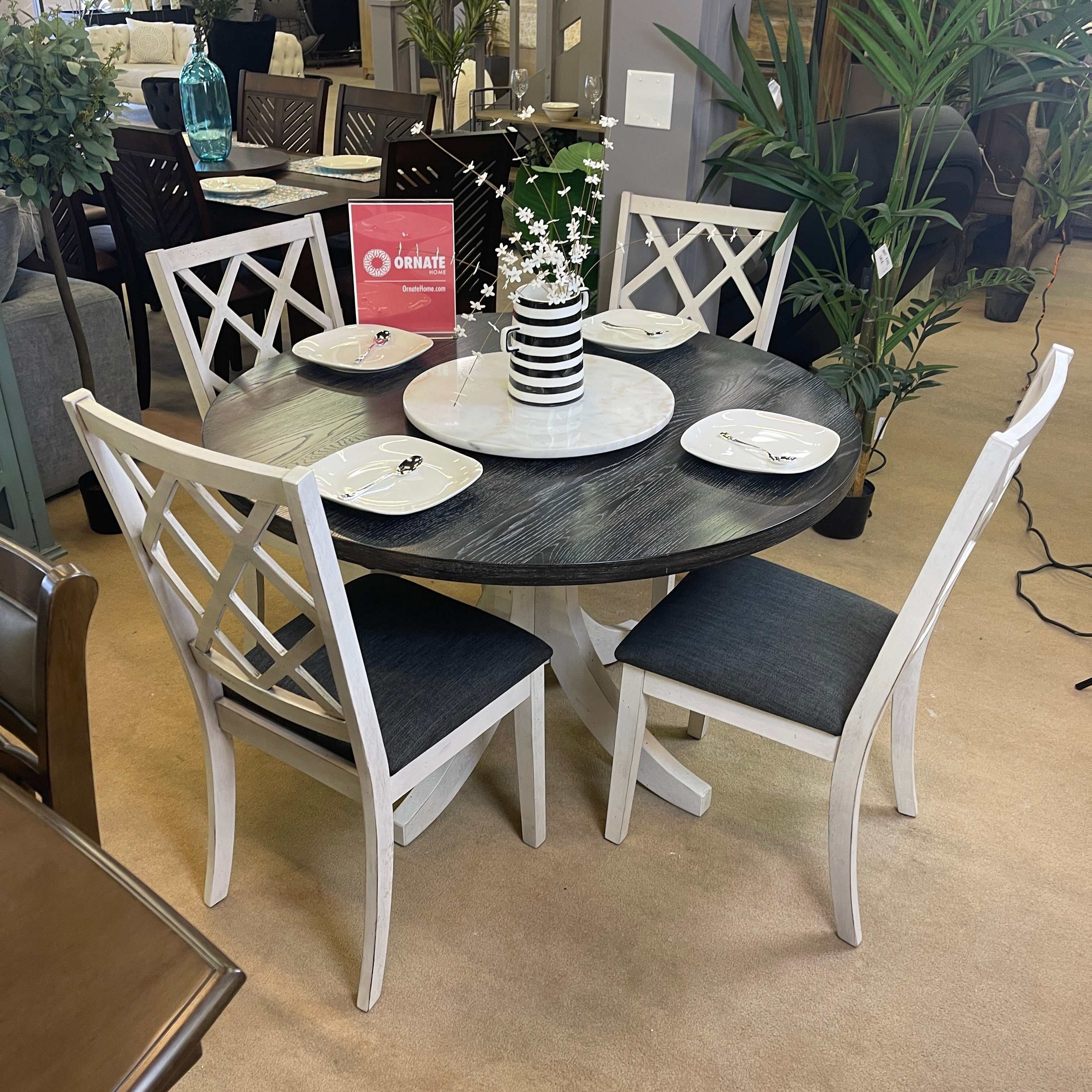 Haleigh Antique White & Gray Side Chair (Set of 2) - Image 3