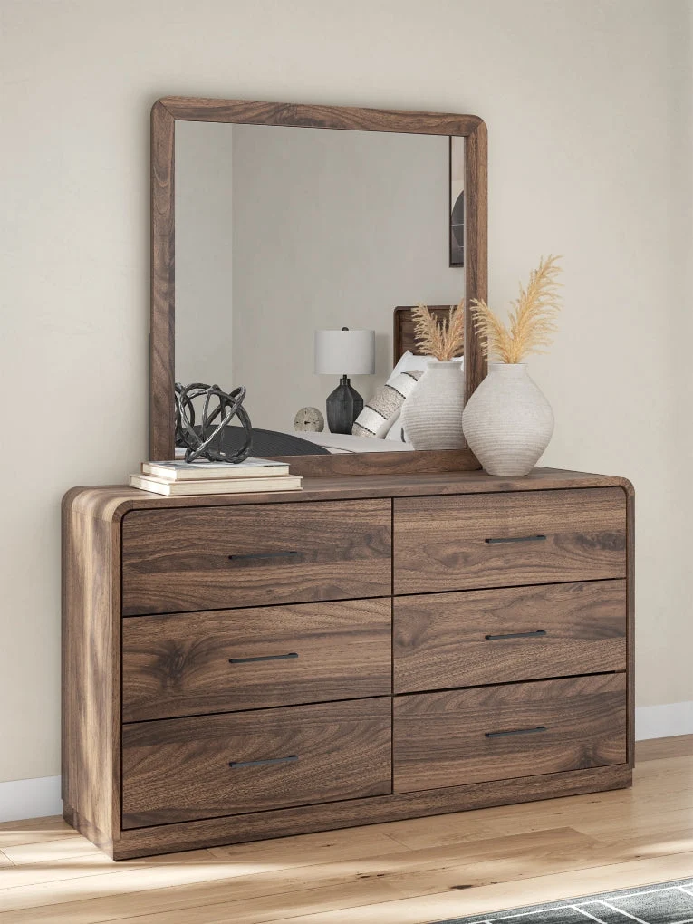 Hollinaze Dresser and Mirror - Image 2