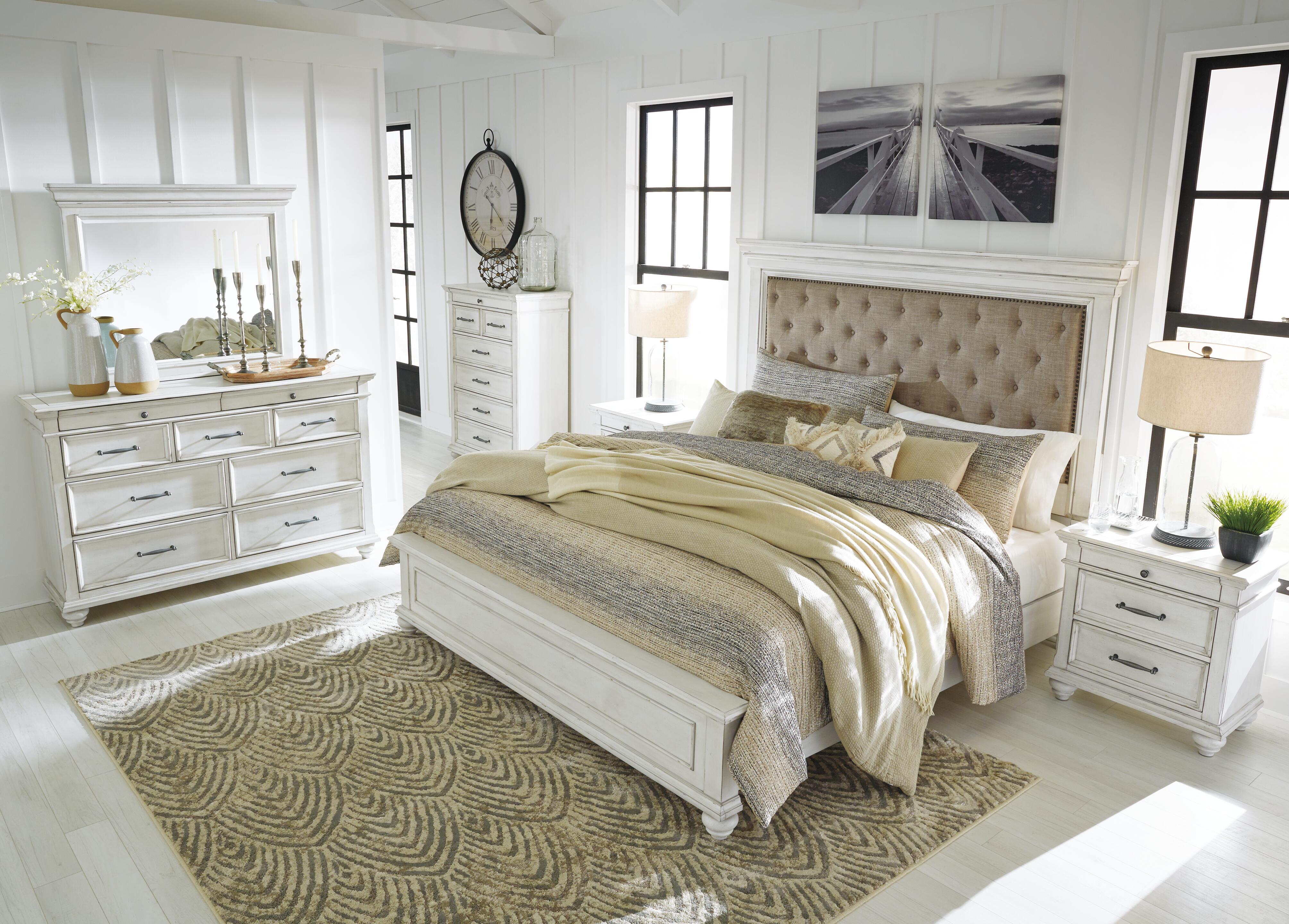 Kanwyn Panel Bed Bedroom Set - Image 38