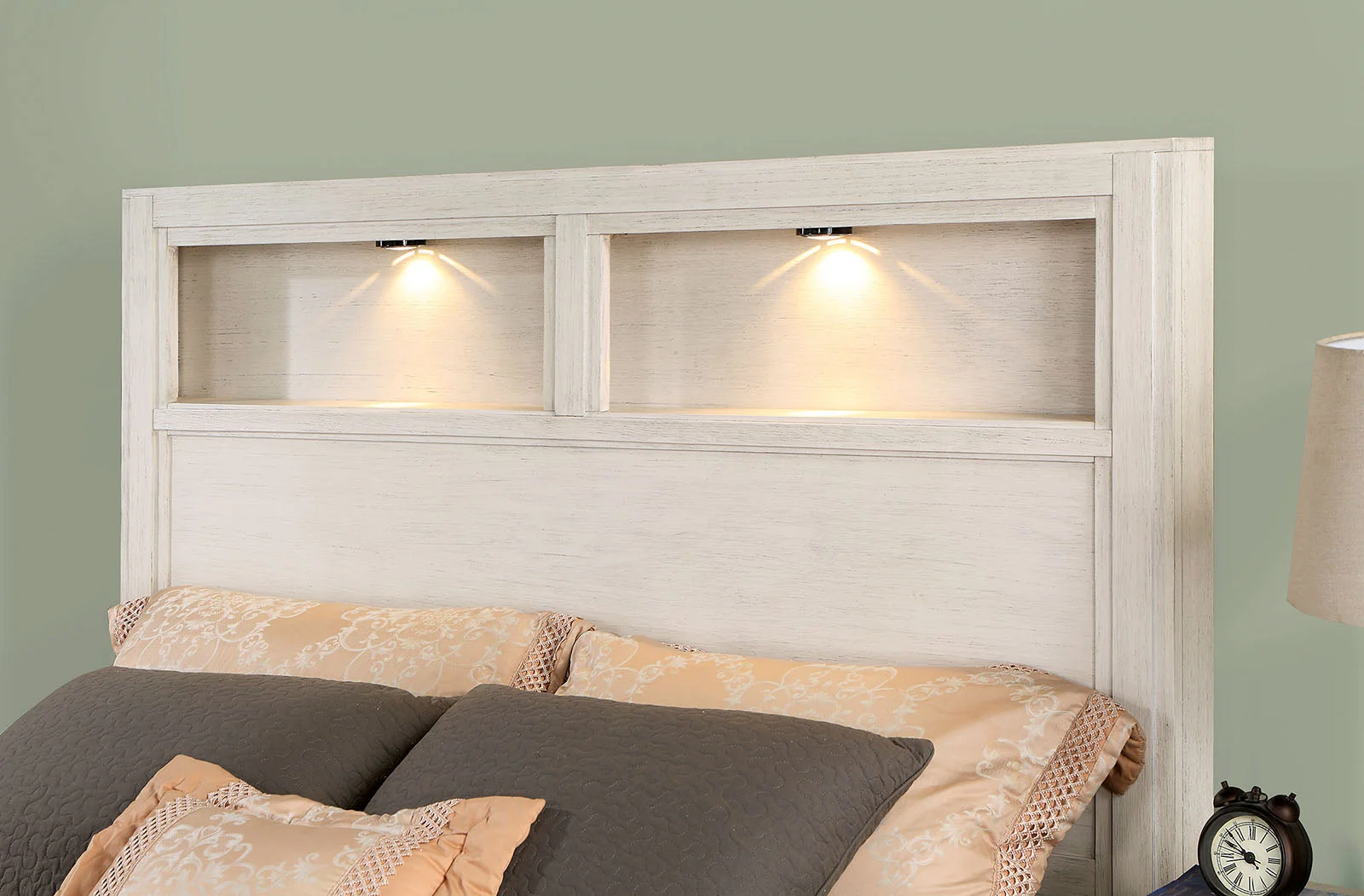 Karla White 4 Pc. Queen Bedroom Set - Image 2