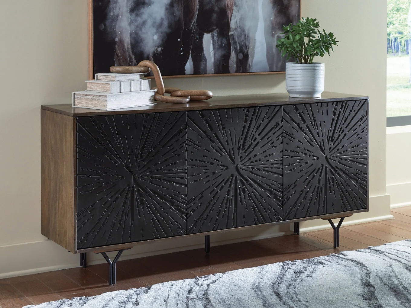 Lavinmont Accent Cabinet - Image 2