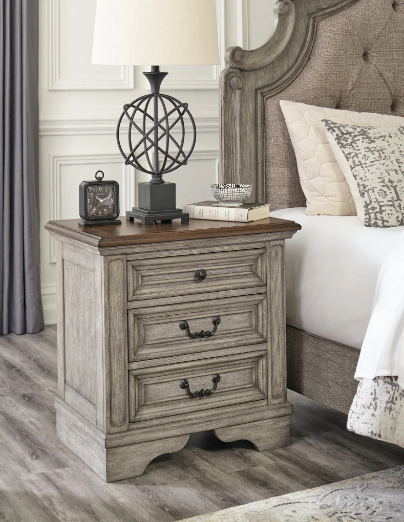 Lodenbay Three Drawer Night Stand - Image 2