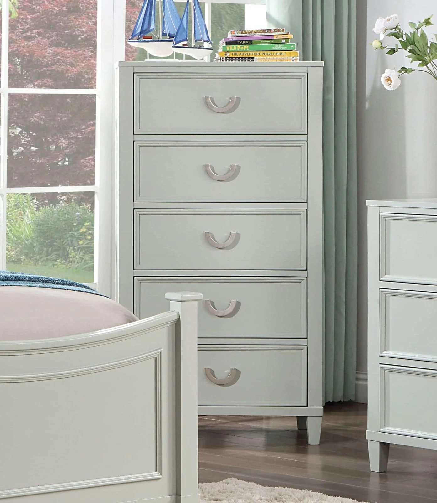 Lycorida Gray 4 Pc. Twin Bedroom Set - Image 4