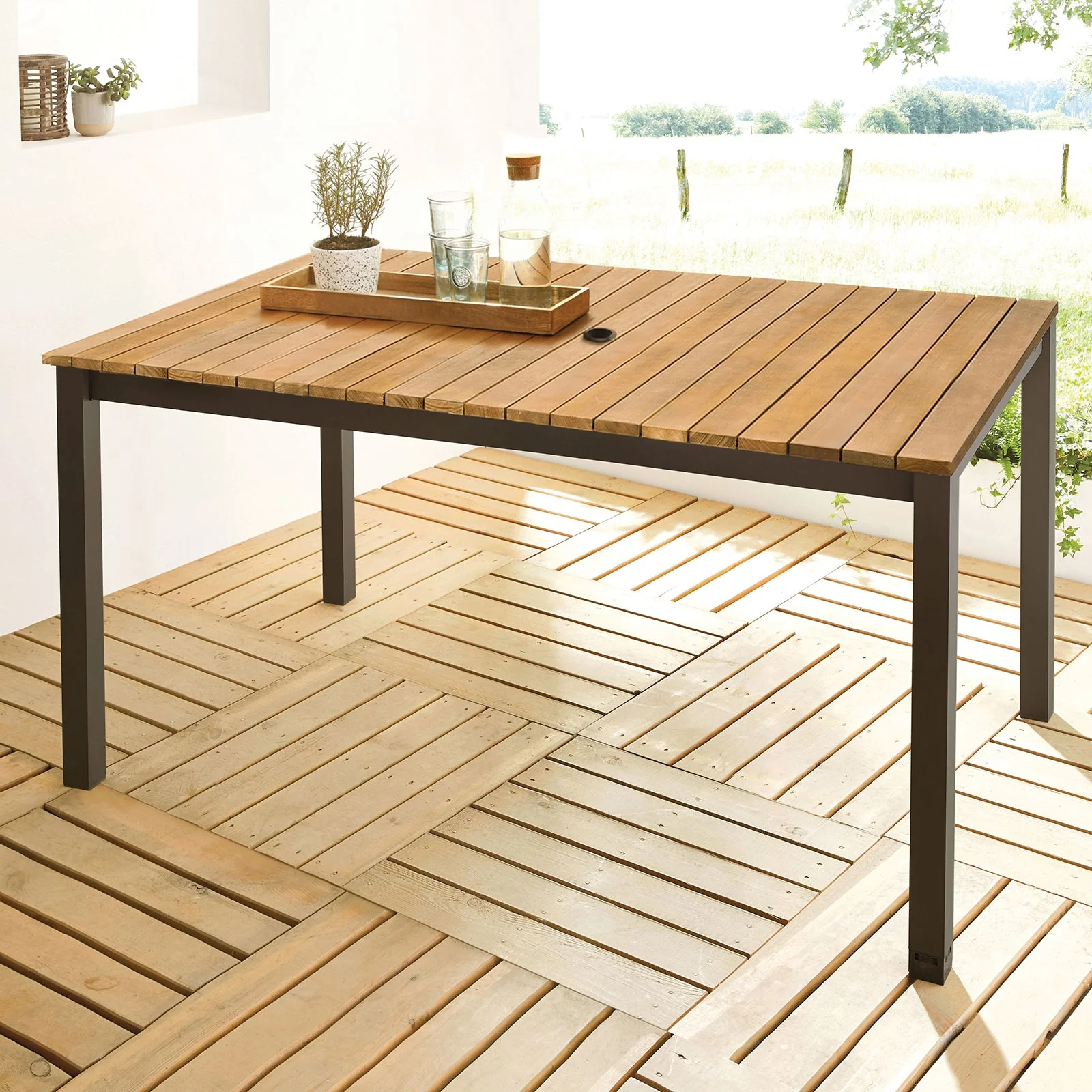 Mackay Gun Metal/Natural Teak 5 Piece Patio Dining Set - Image 2