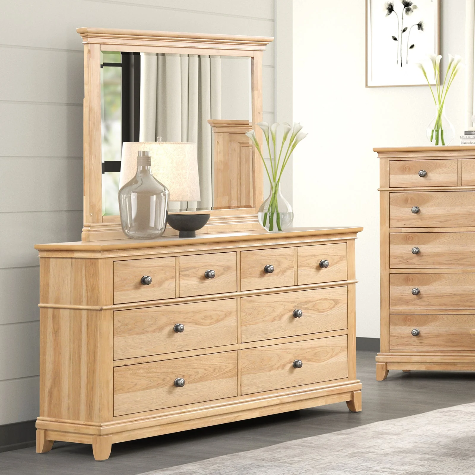 Mchenry Natural Oak Queen 5 Piece Bedroom Set w/2 Nightstands - Image 5
