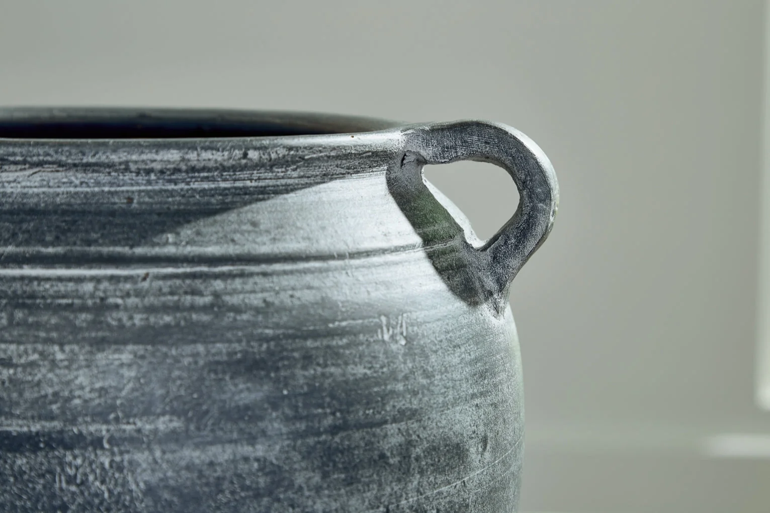 Meadie Vase - Image 19
