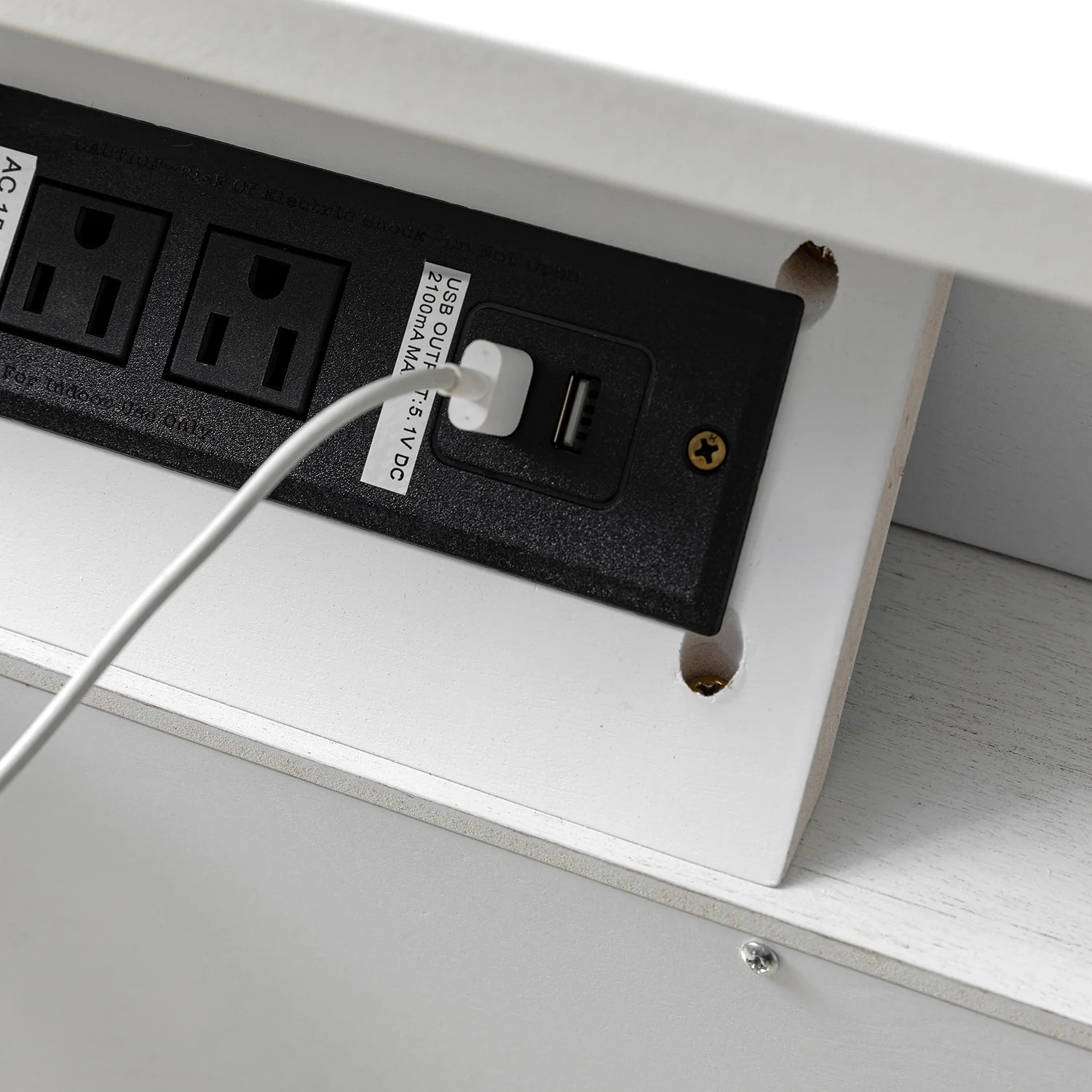 Frieda Nightstand in White - Image 6