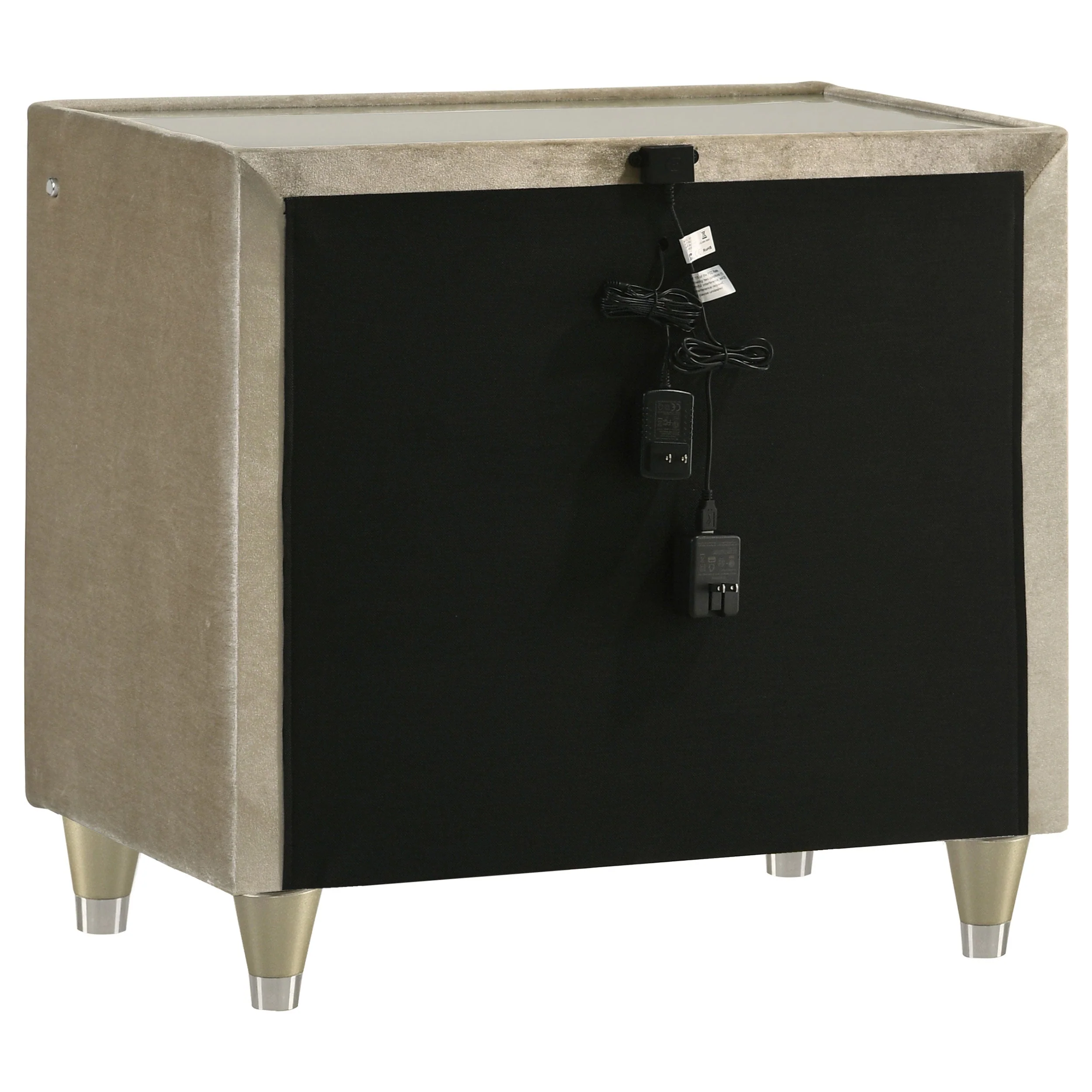 Lorient Bedroom Set Ivory and Camel - Image 56