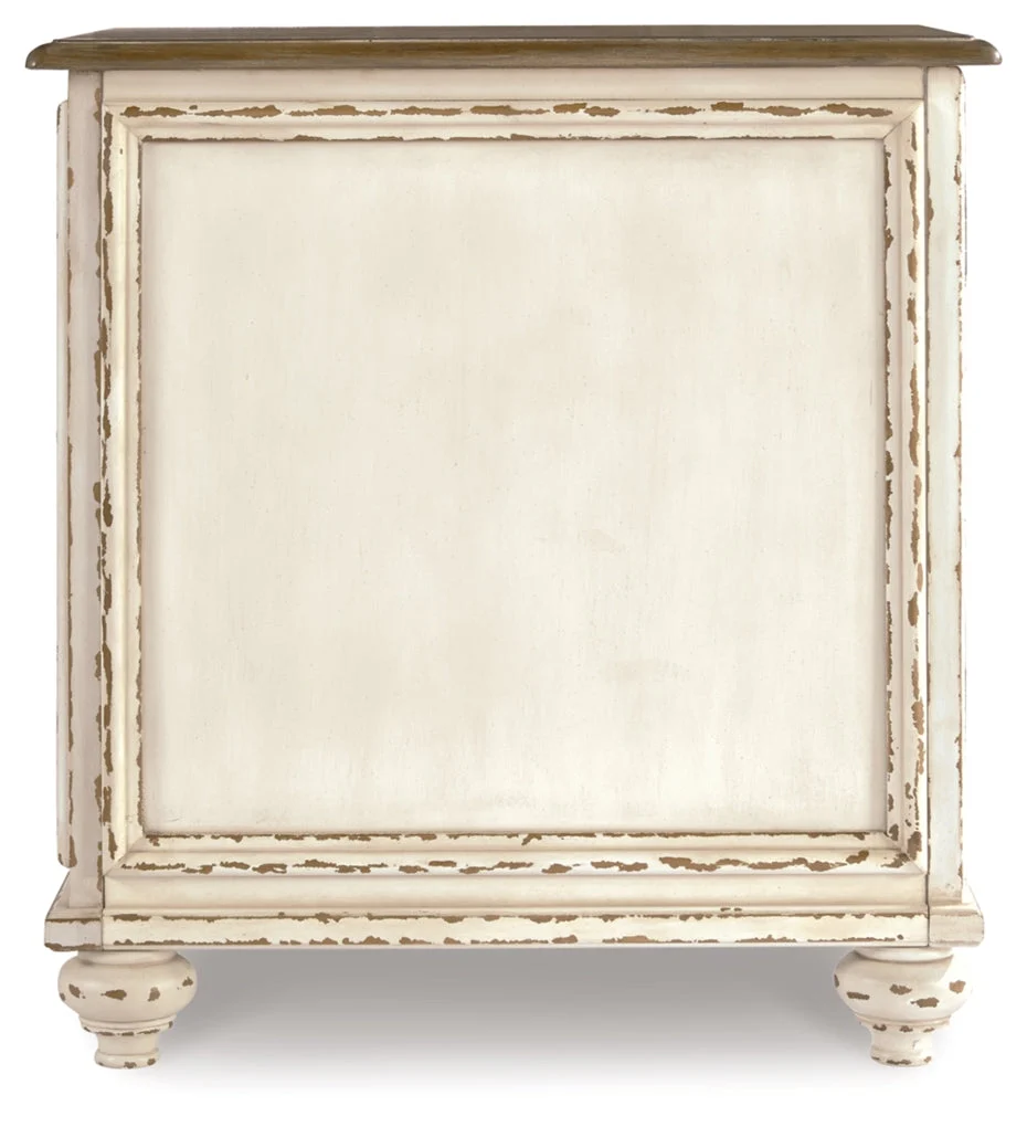 Realyn End Table - Image 14