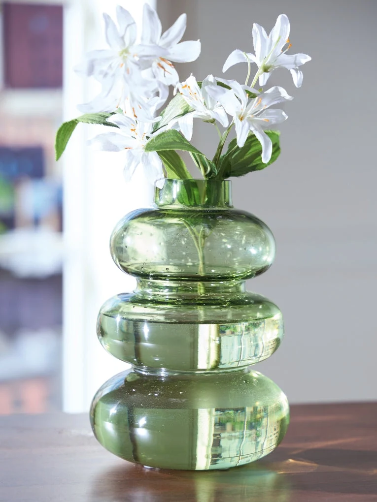 Renethorne Vase - Image 4