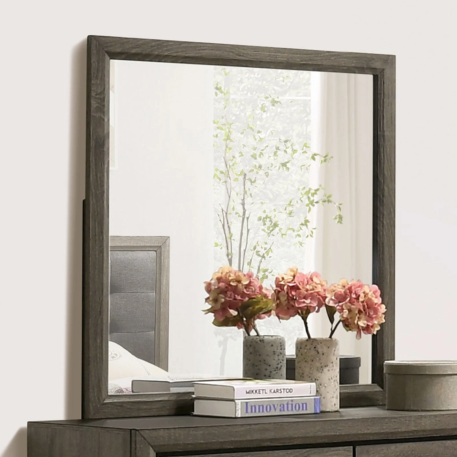 Roanne Gray/Charcoal 4 Pc. Twin Bedroom Set - Image 4