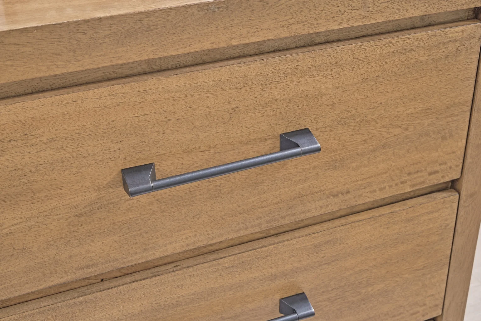 Sherbana Dresser & Chest - Image 12