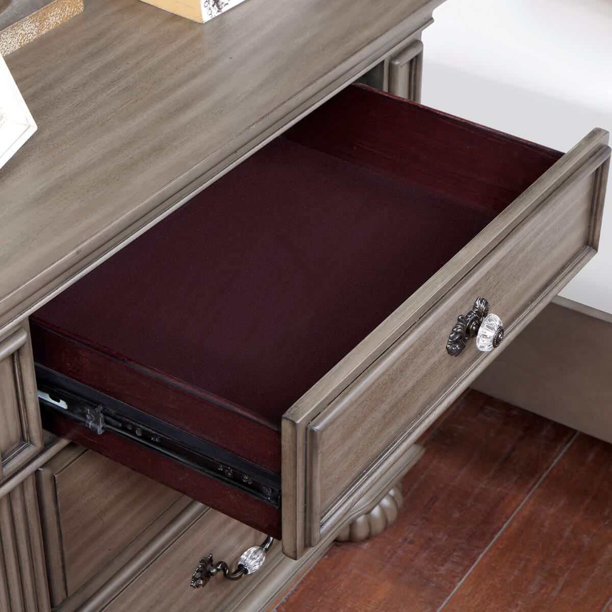 Syracuse Gray 4pc Queen Bedroom Set - Image 5