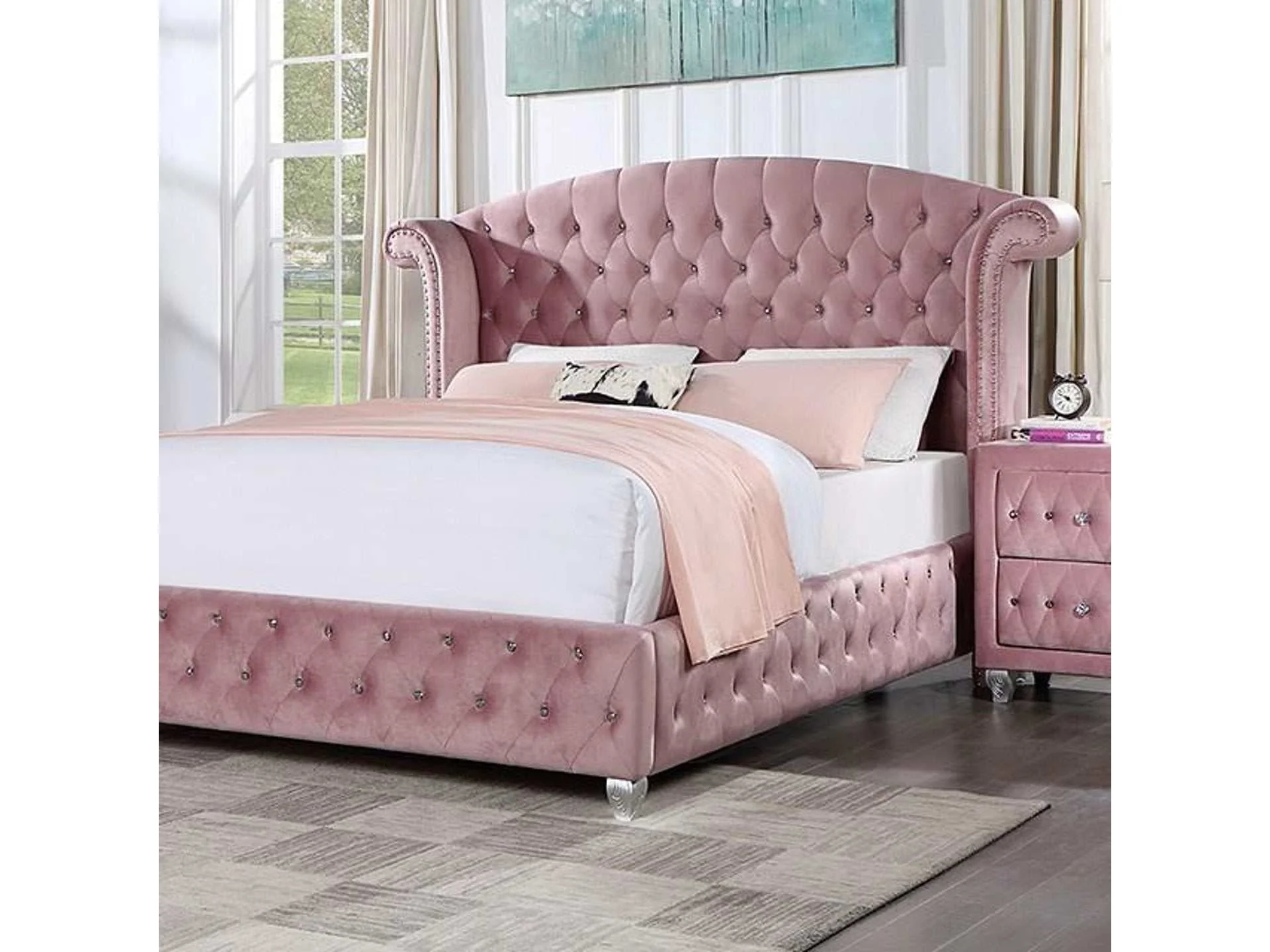 Zohar Pink Queen Bed